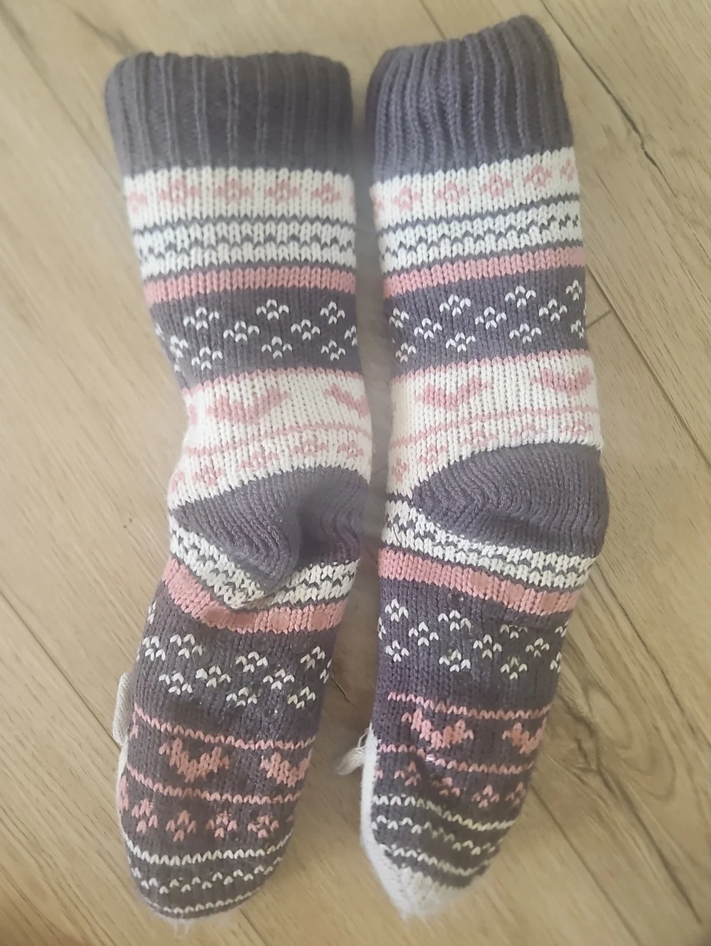 Cozy Fox Toe Sweater Knit Long Knee-High Socks in Gray, Pink, Cream